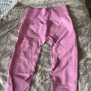 slutsålda trendiga baby rosa tights! nypris 600kr 💓 helt i nyskick