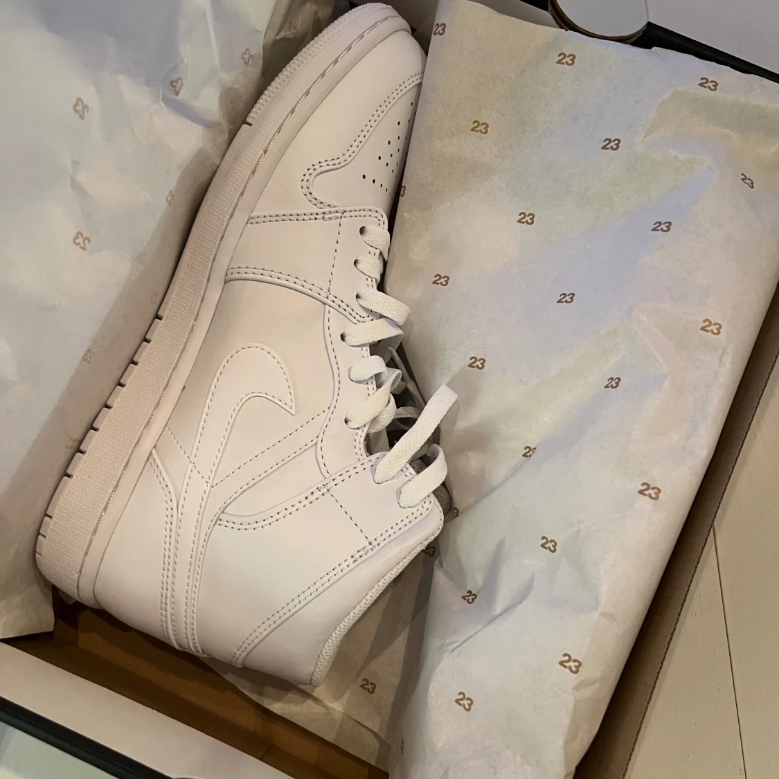 Jordan 1 Mid Original [Nya oanvända] - 91