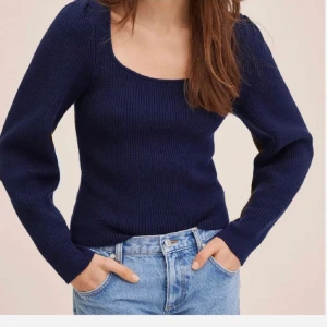 Topp från Mango - Säljer dena fina stickade tröjan från mango då den inte kommer till användning 💓