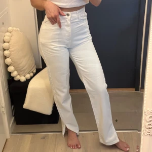 Jeans asos - Jeans från asos. Storlek 6 motsvarar 34 (xs)