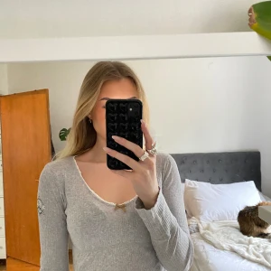 Odd Molly tröja  - Tröja i jättefint skick från Odd Molly! Varsamt använd. I storlek S. 