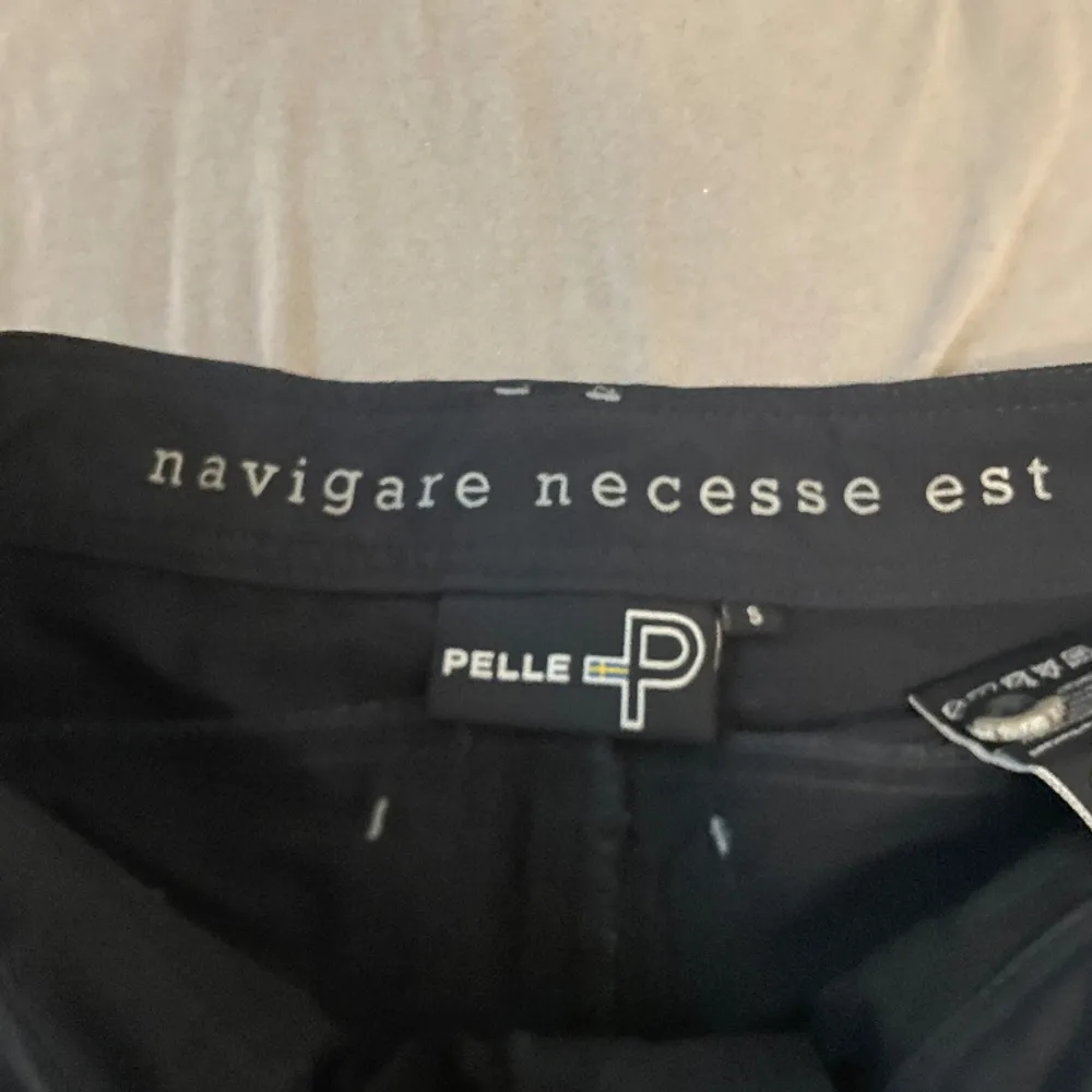 Svarta arbets shorts från pelle i storlek s, aldrig använda inga hål eller fläckar. Shorts.