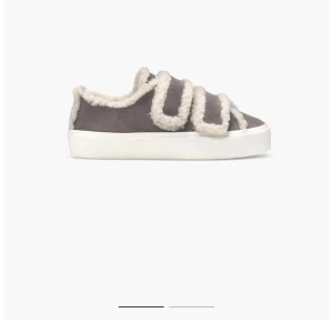 Shearling Low Velcro Gre - Säljer dessa fantastiska skor från Inuikii som tyvärr va lite för stora för mig, orginalföroackingen finns och har aldrig använt, endast provat! 