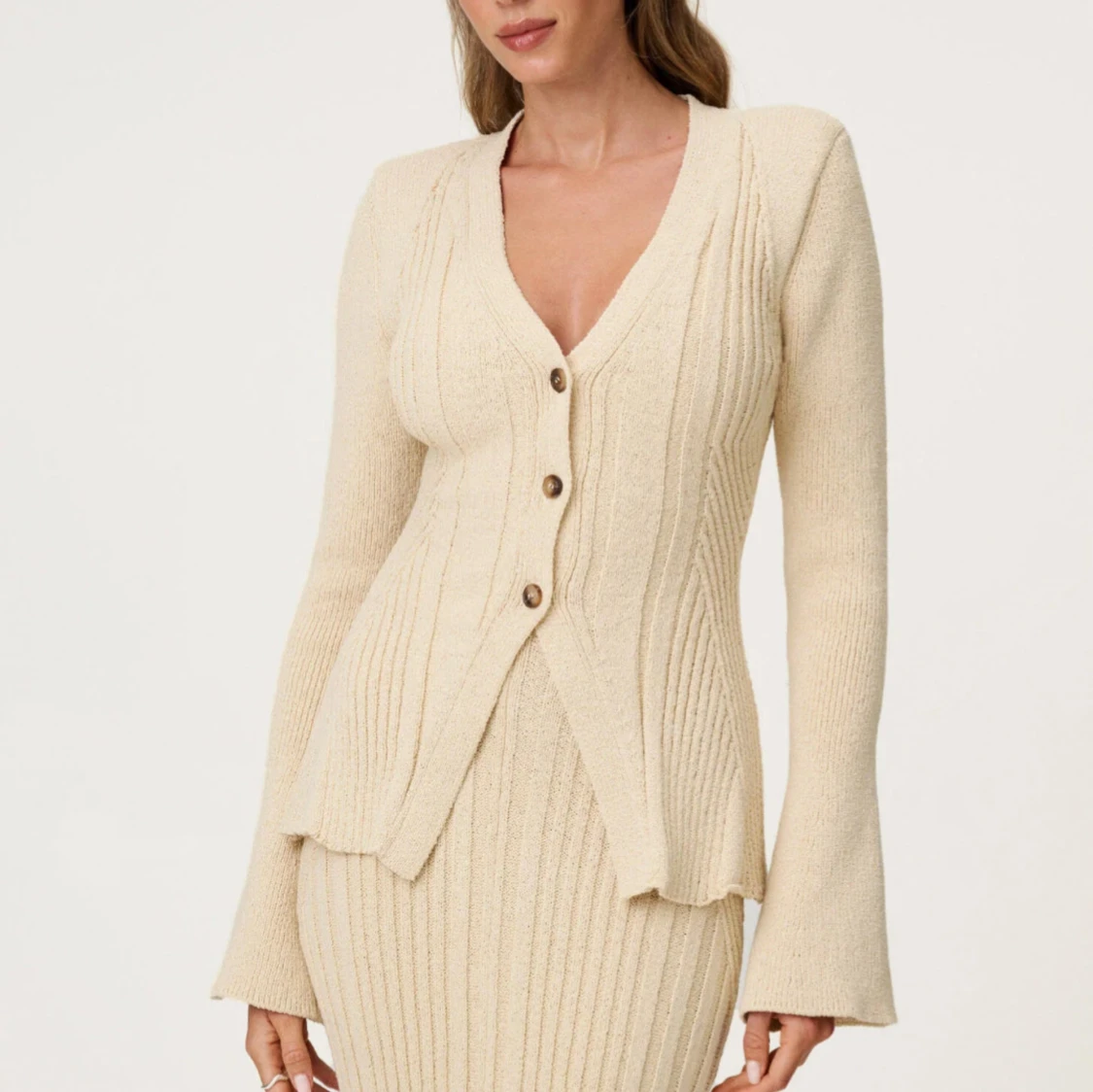 Beige ribbad kofta från Adoore - 2