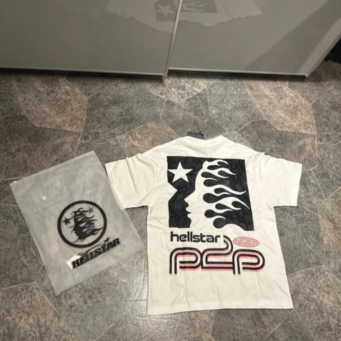 Vit Hellstar t-shirt med tryck - 3