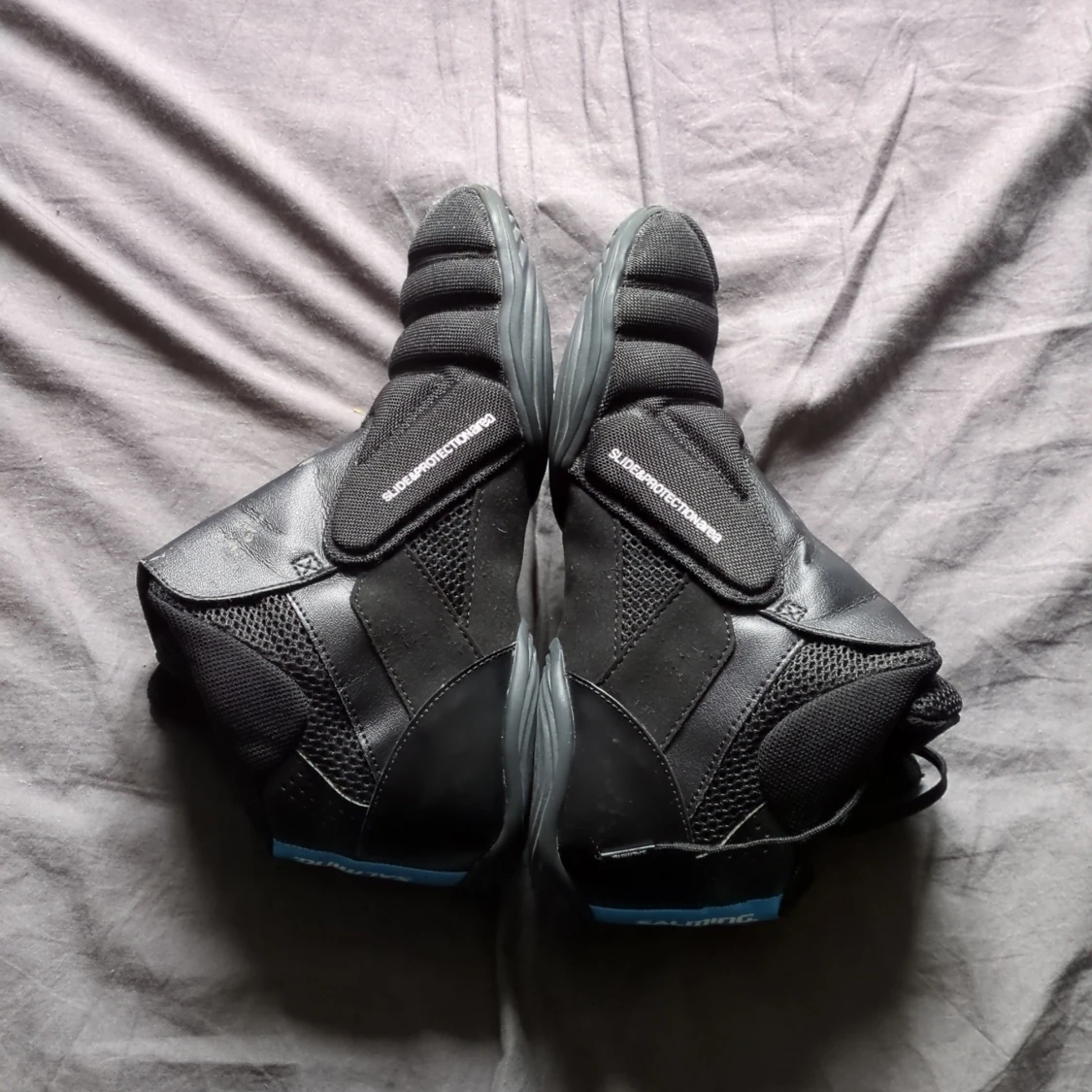 Svarta innebandy målvakts skor - 1