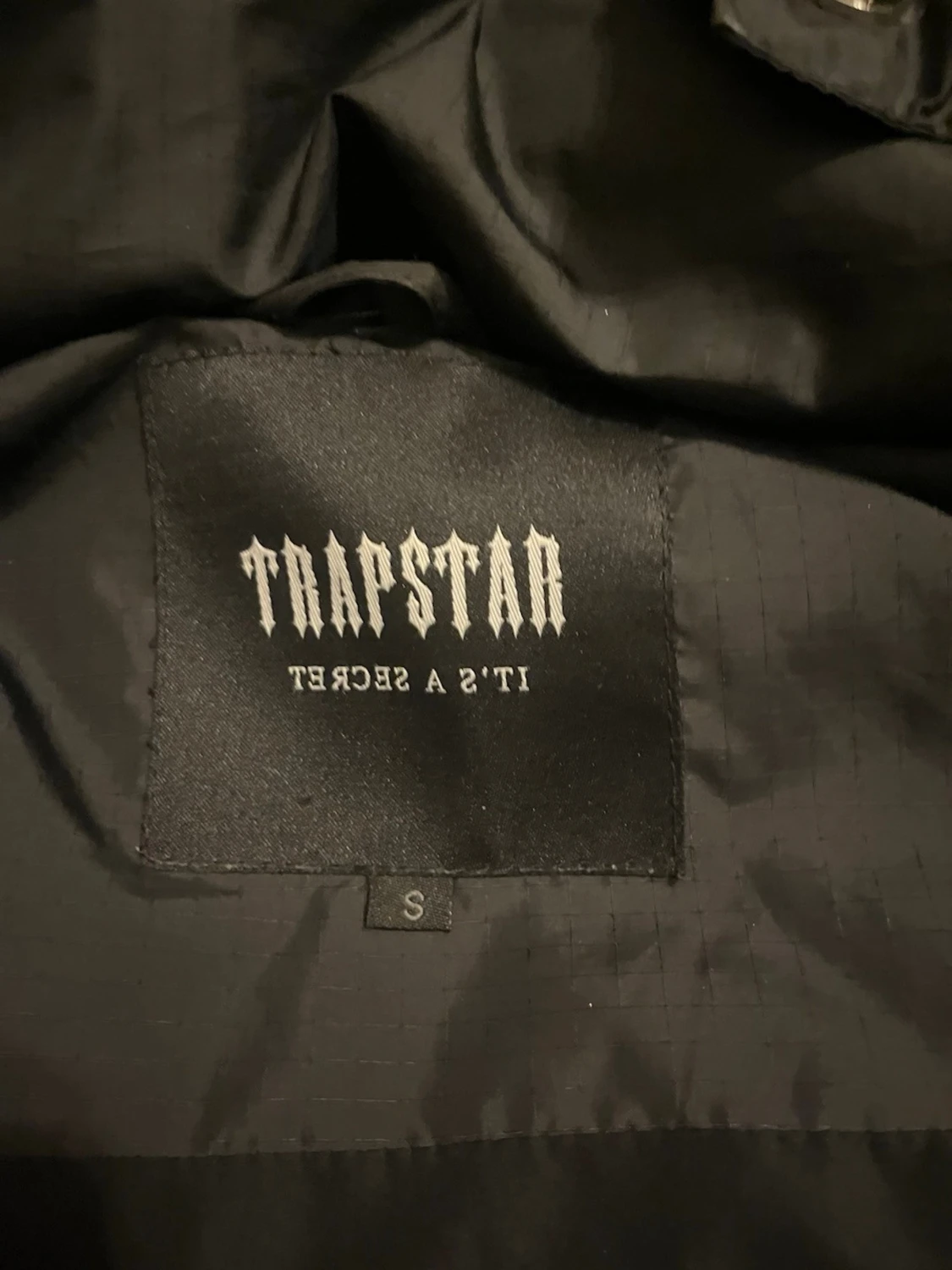 Svart pufferjacka från Trapstar - 4