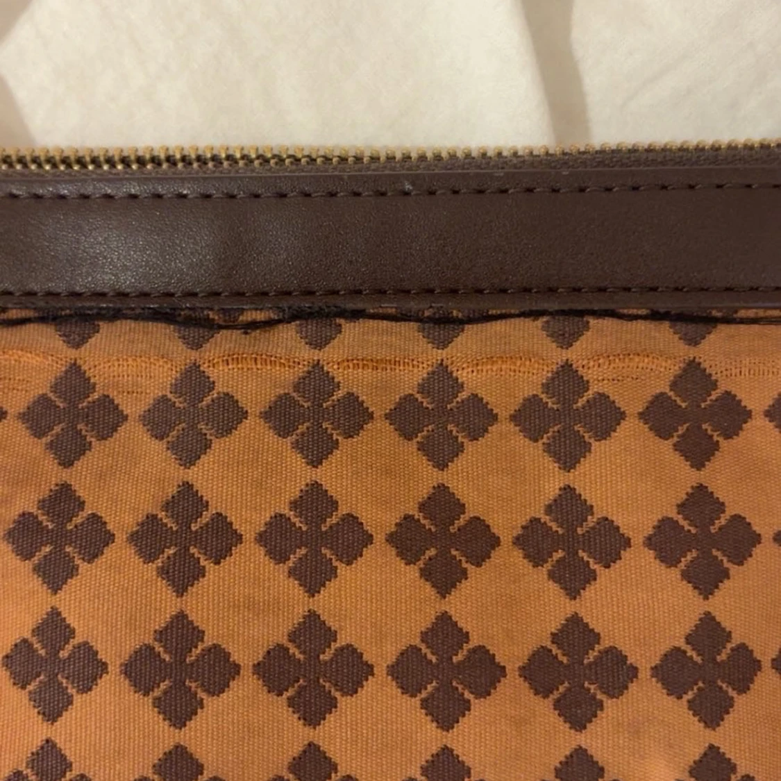 Brun axelväska från By Malene Birger - 1