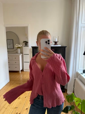 Skjorta/blus - Superfin! Använd men fint skick