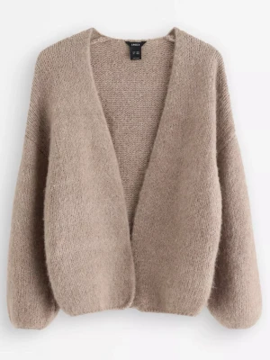 Lindex kofta beige/brun  - Använd ett fåtal gånger, superfräsch och inga skador eller defekter. Köptes för 399kr🤎 Storlek M/L men är liten i storleken!