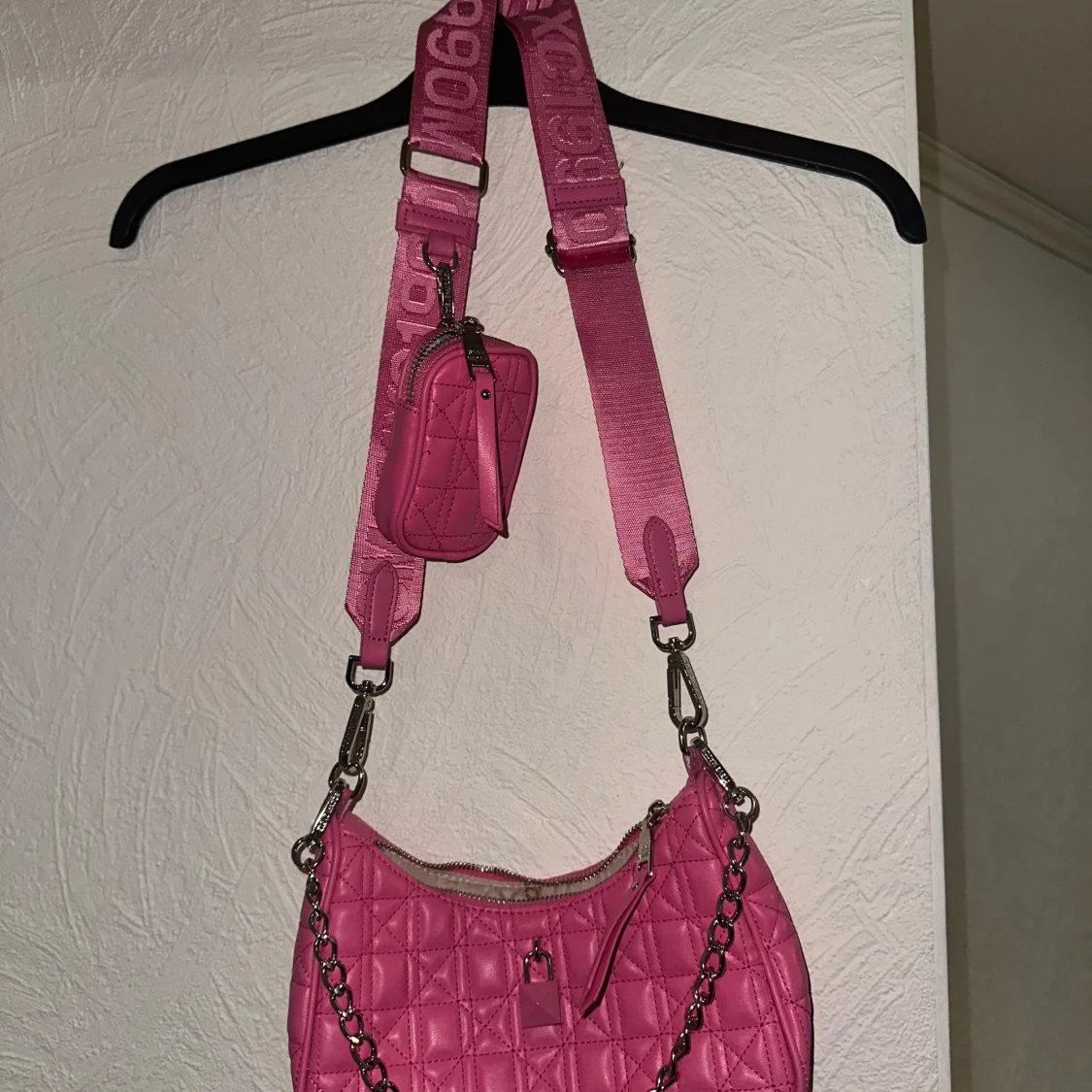 Rosa quiltad axelväska Steve Madden - 1