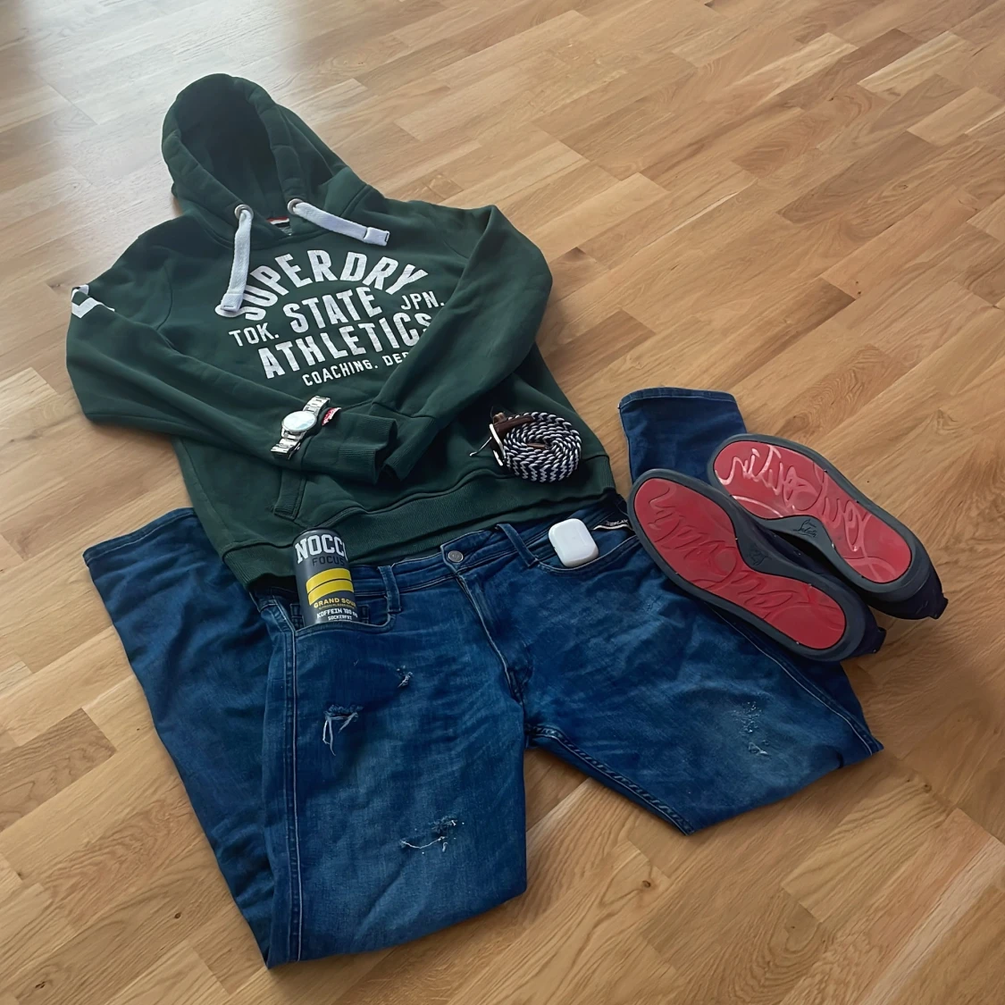 Mörkgrön Superdry hoodie med tryck - 1