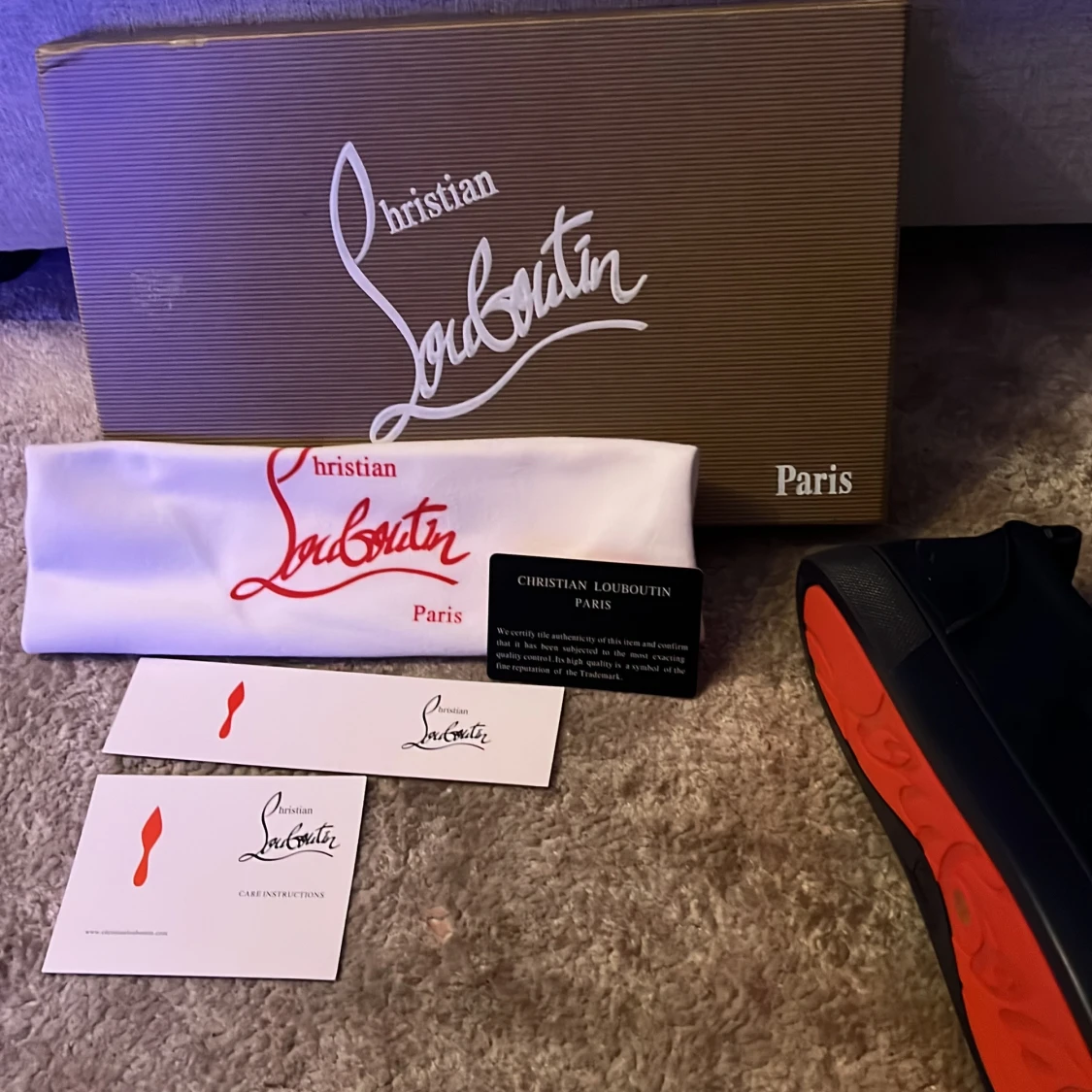 Mörkblåa sneakers från Christian Louboutin - 2
