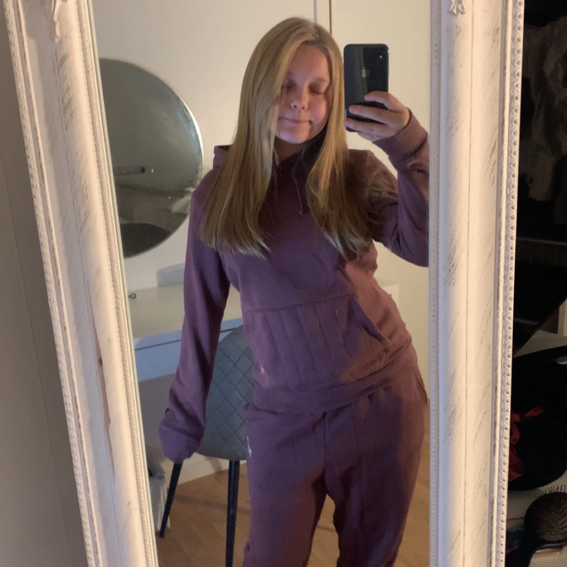 Mörklila mjukisett från Puma