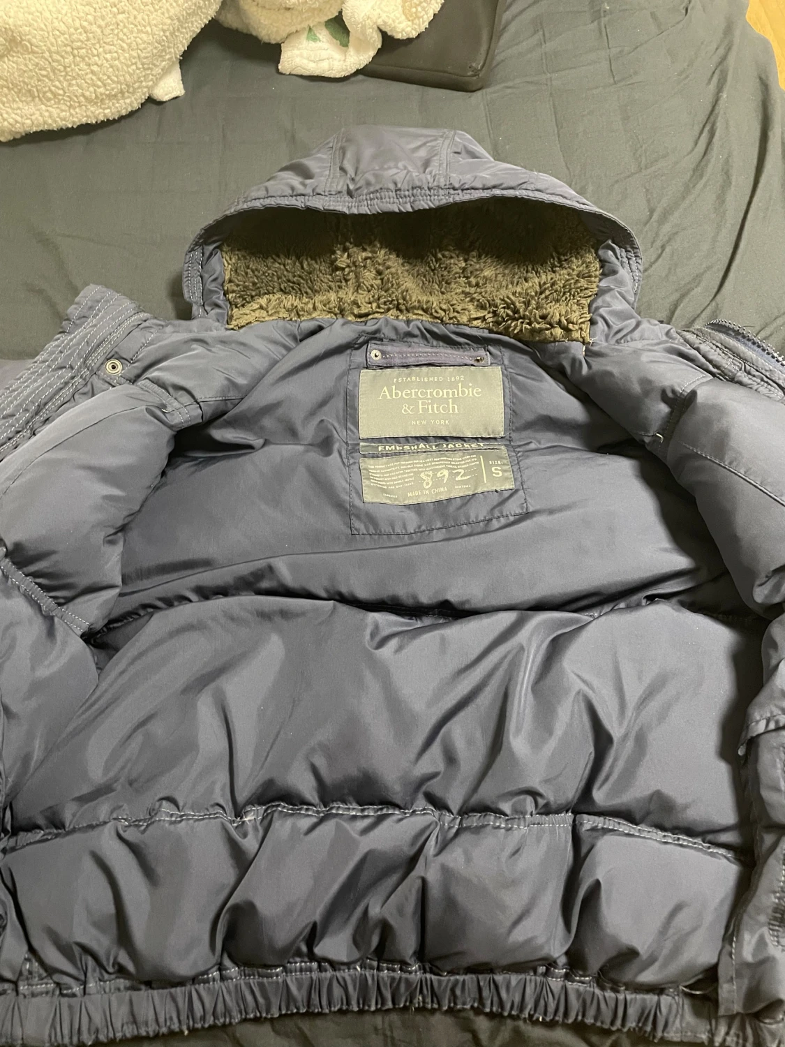 Mörkblå pufferjacka Abercrombie S - 1