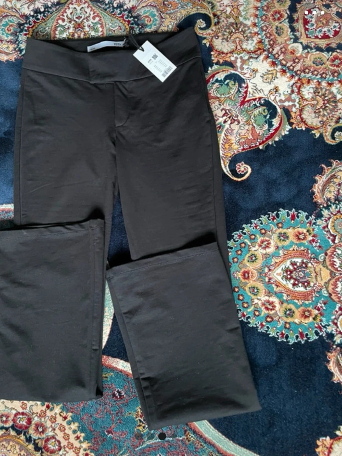 Svarta bootcut byxor från Vero Moda - 1