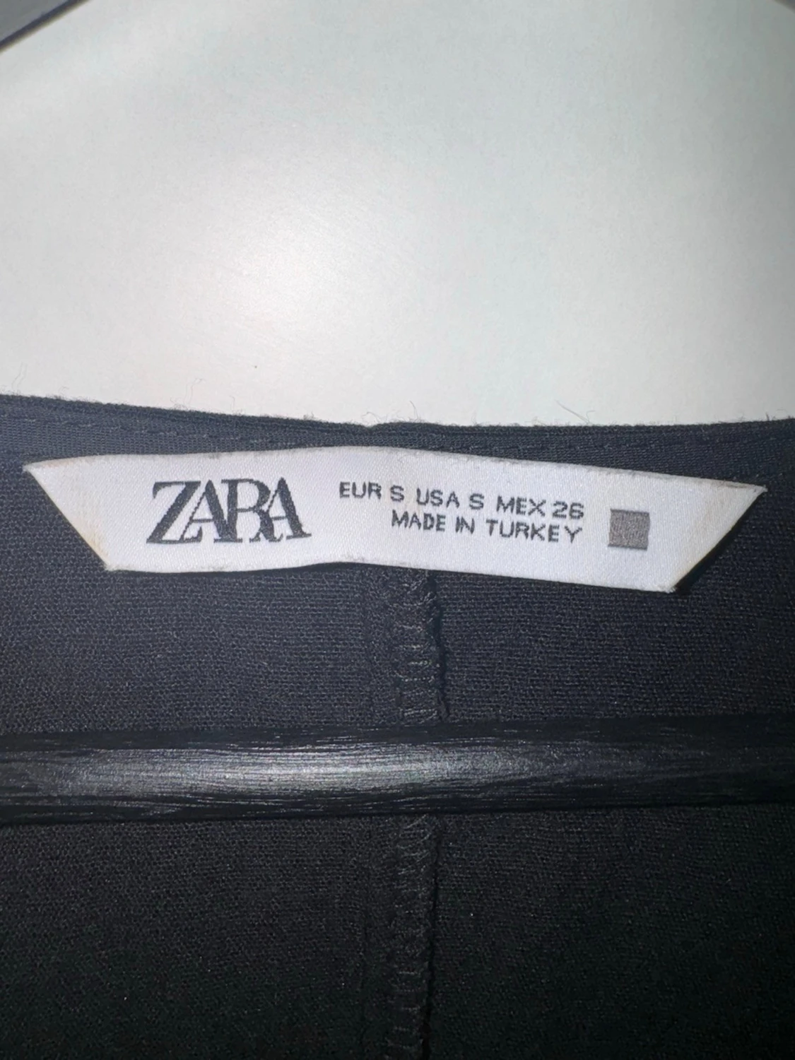 Svart långklänning med fransar från Zara - 2