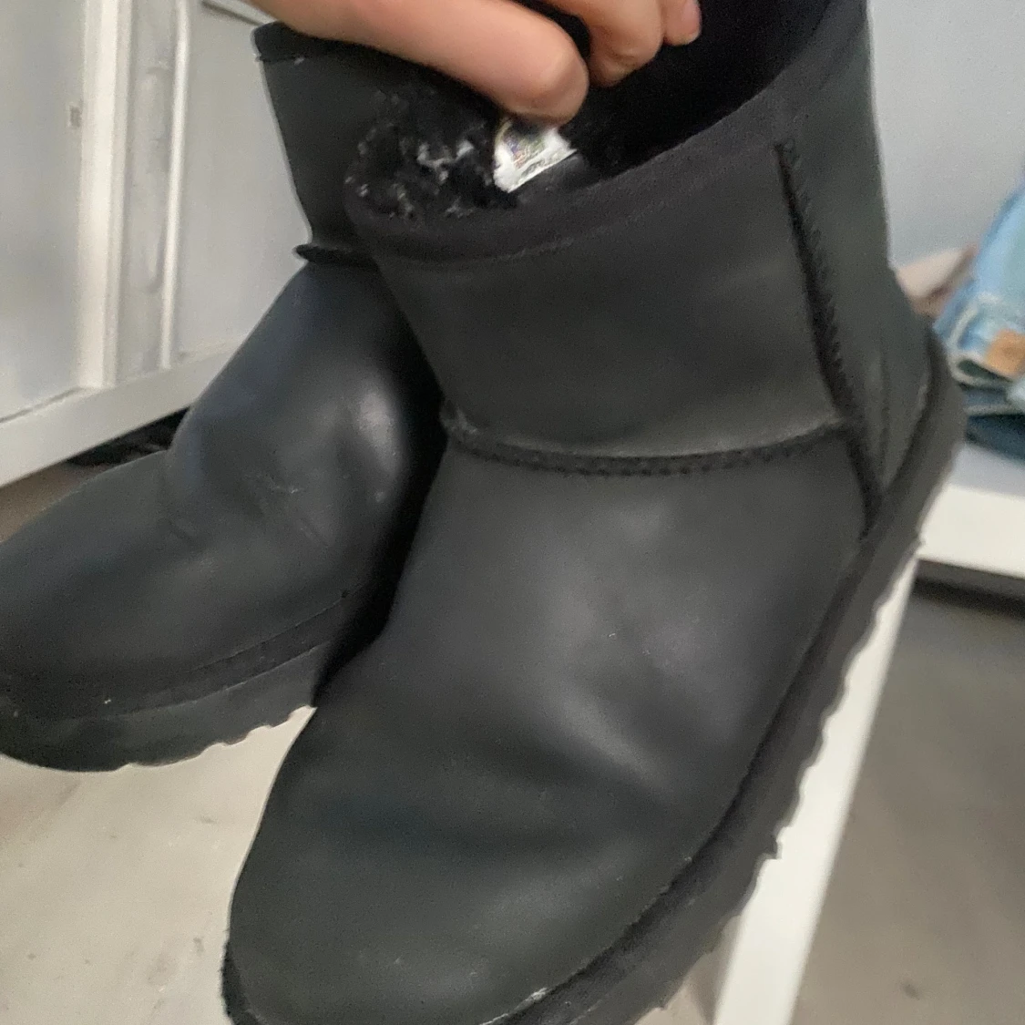 Svarta uggs storlek 39 - 2
