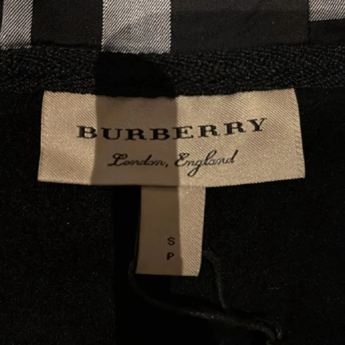 Burberry hoodie - 2
