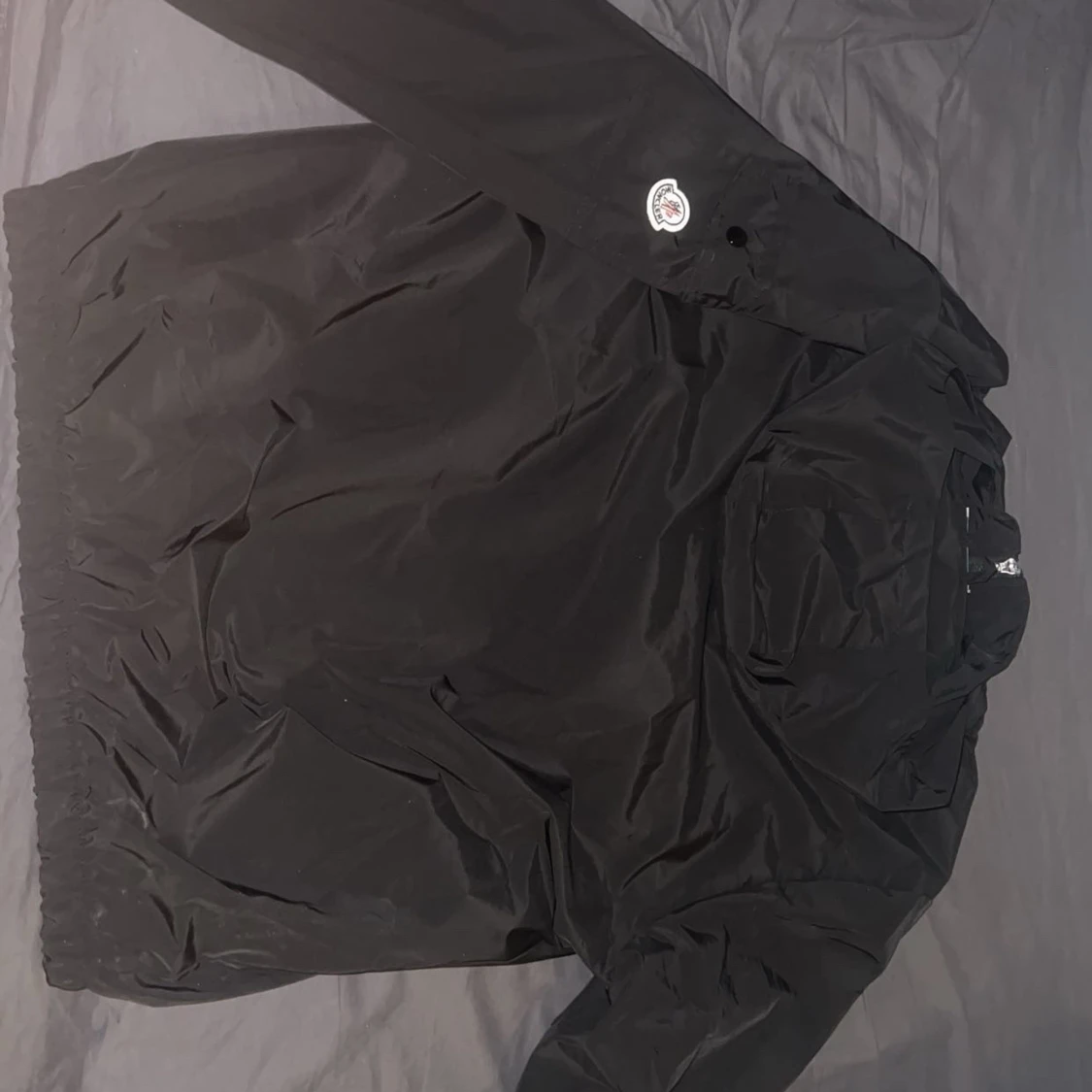 Svart dunjacka från Moncler - 1