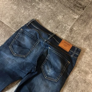 Jack & Jones Jeans Slim Fit - Sköna jack n jones för ett bra pris, 30/32 i super skick👏