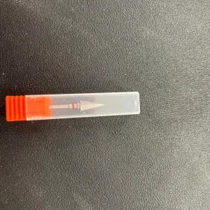 Elfils bit - Säljer detta borttagning bit för nagelelfilar. Det är endast testat så nästan oanvänt. 