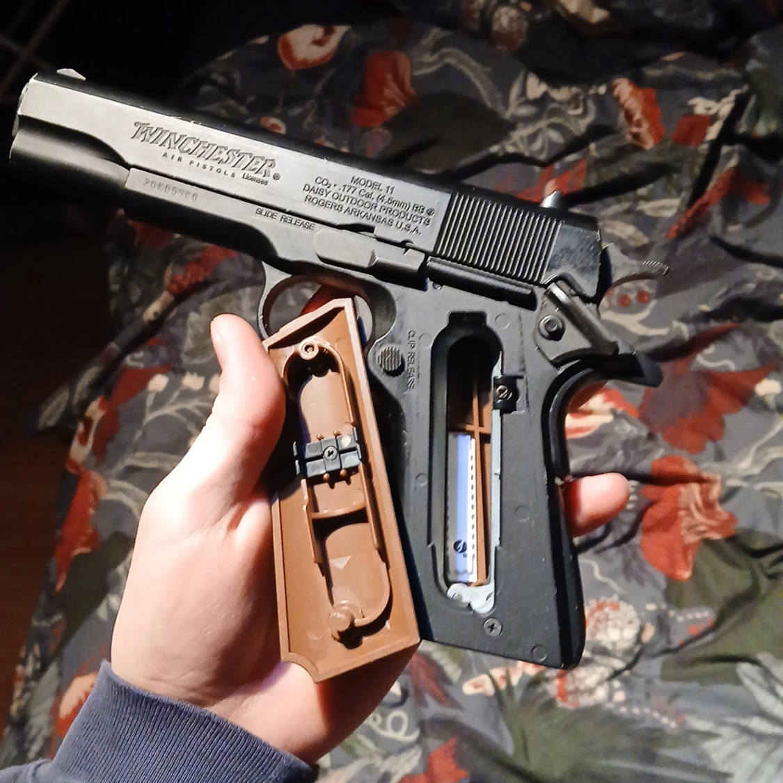 Winchester Model 11 Air Pistol - 3