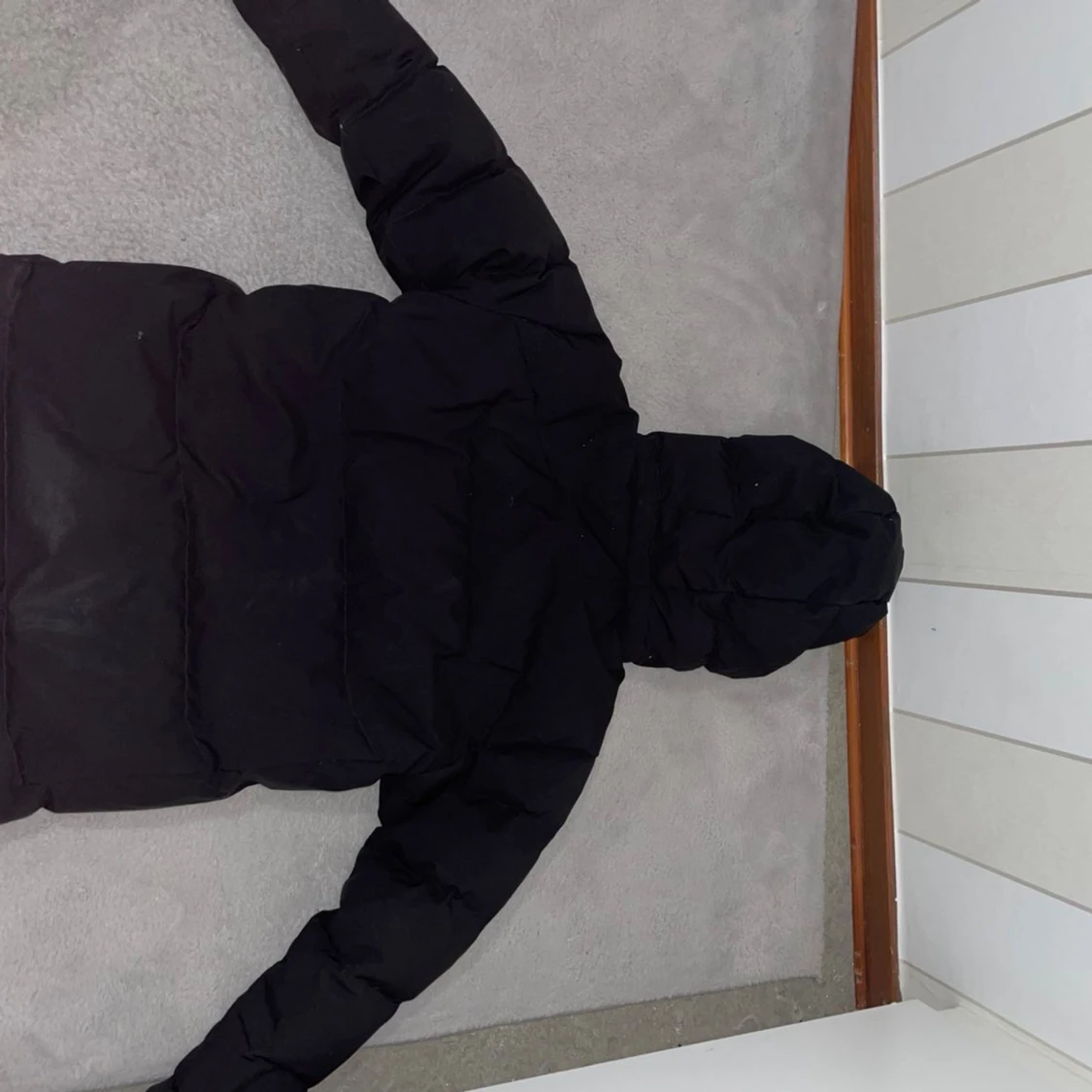 Svart Sail Racing dunjacka med huva - 3