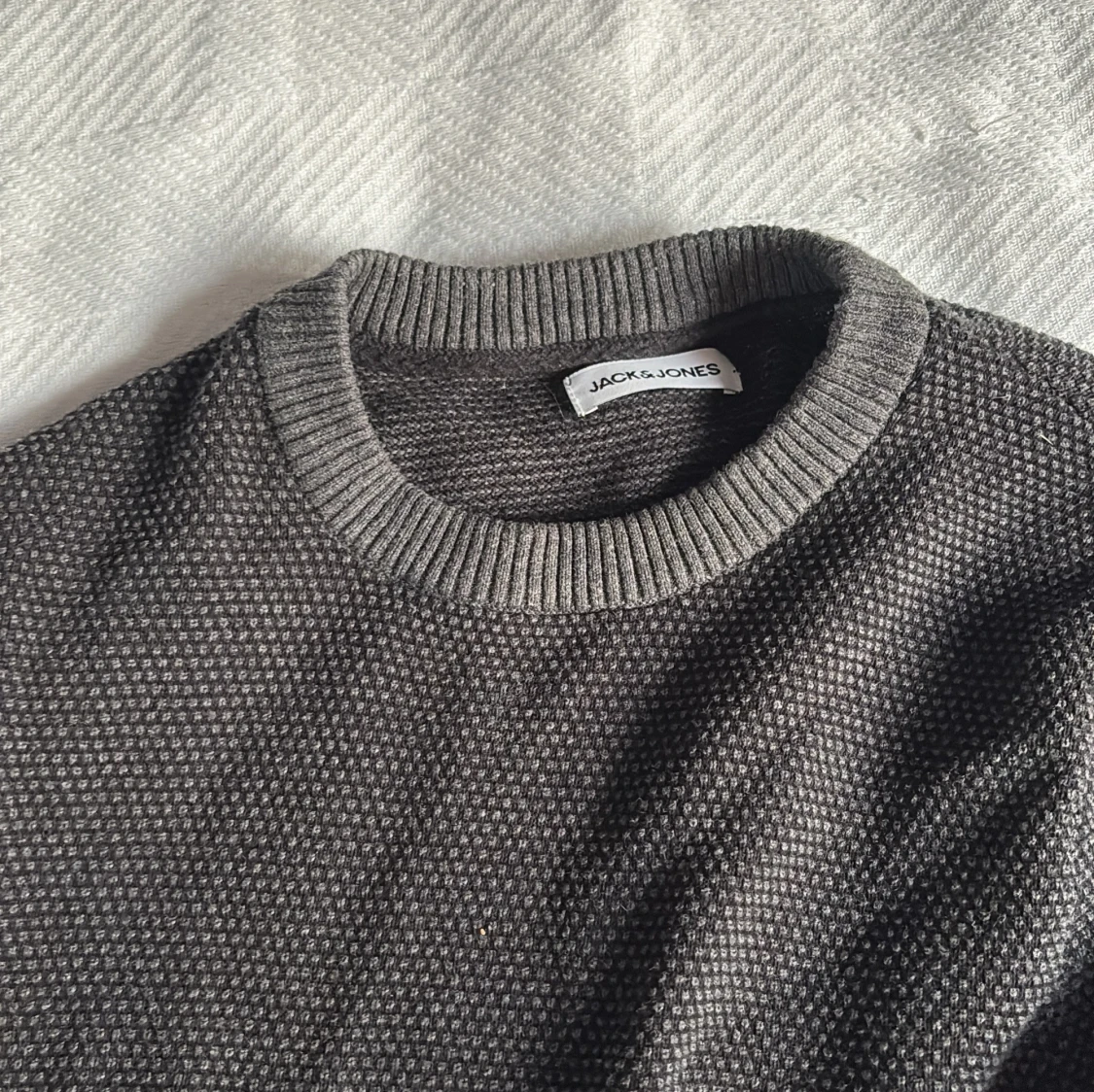 Mörkgrå stickad tröja Jack & Jones - 1