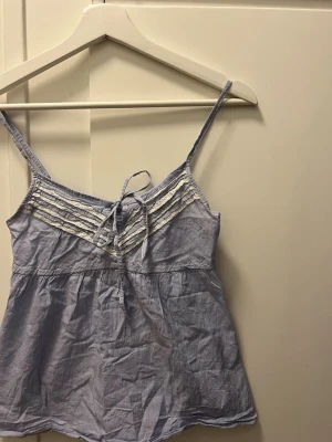 Topp - Randig vintage topp💙