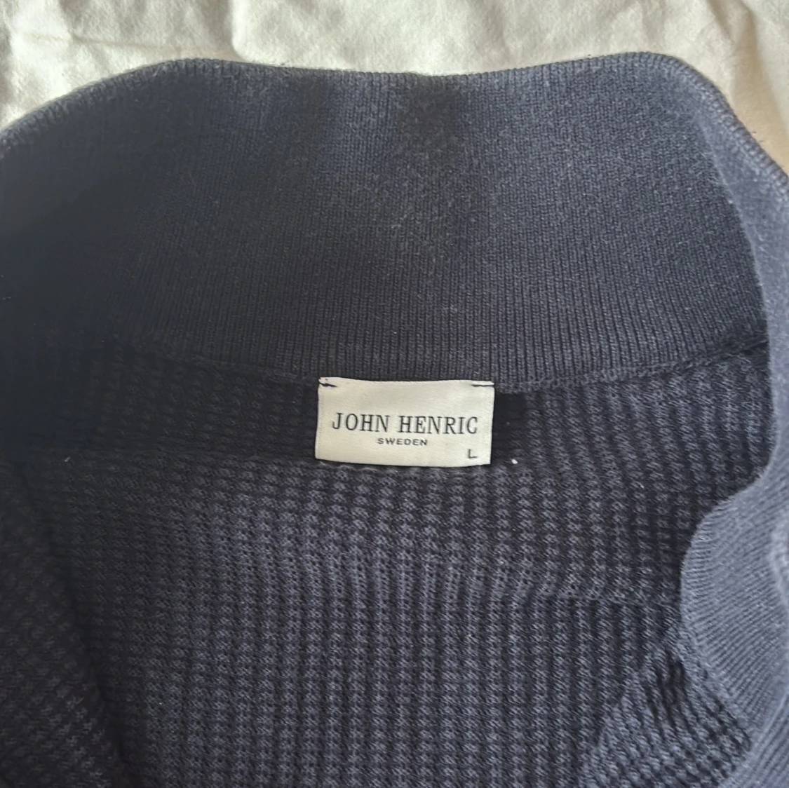 Marinblå ziptröja från John Henric - 1