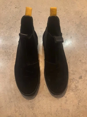 Canada Snow kängor - En nätt känga från Canada Snow. Väldigt bra skick, sparsamt använda. Storleken är 43