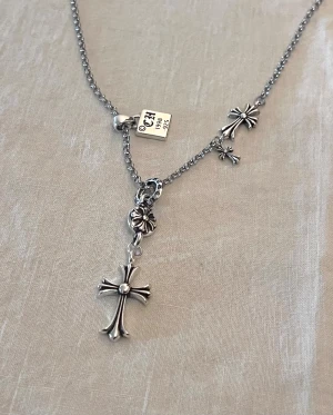 Rebel Cross & Charms Necklace - 60 cm. Unisex 