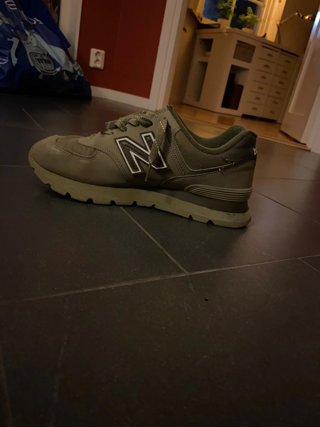 Olivgröna New Balance sneakers - 2