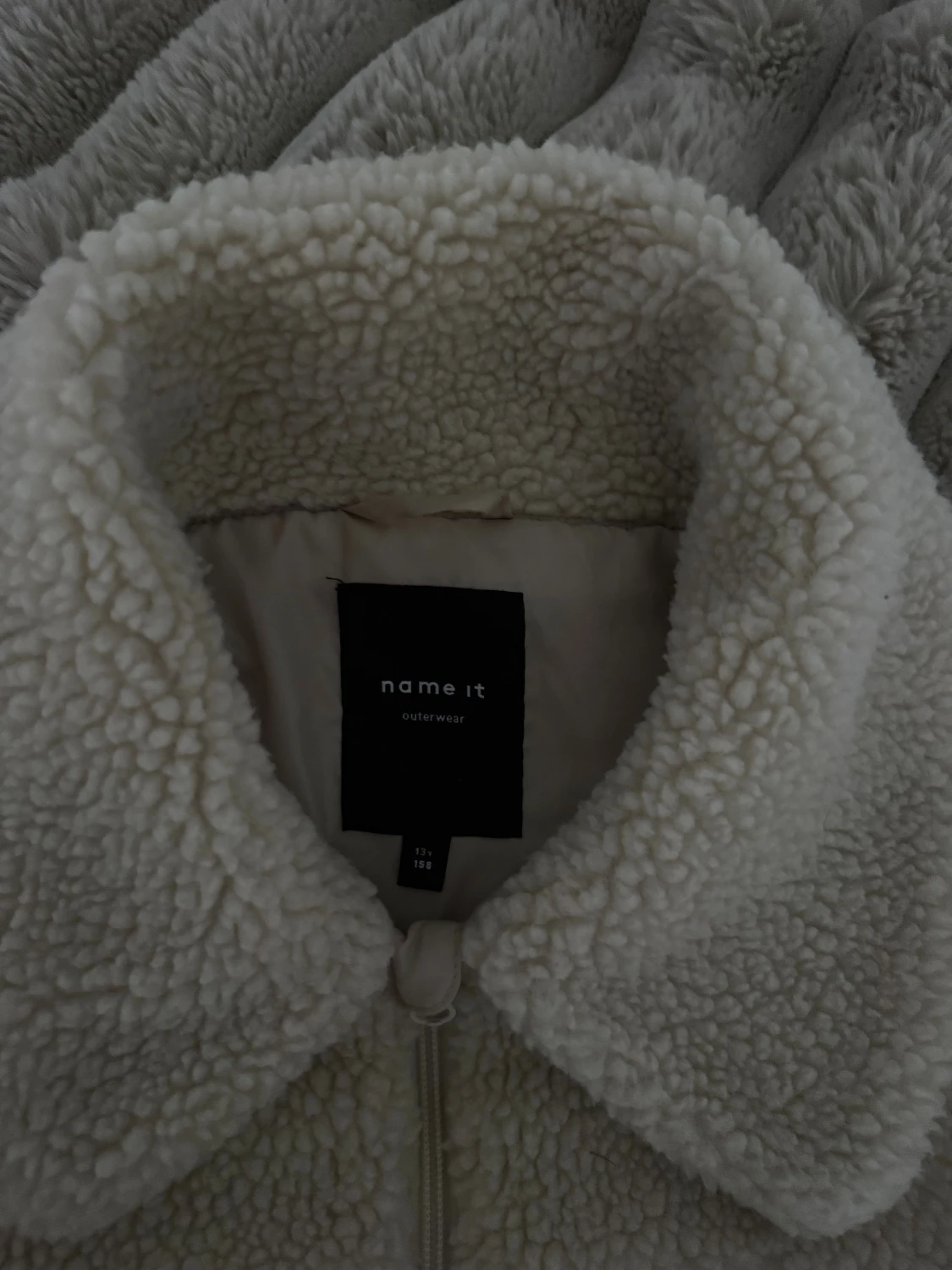 Beige teddyjacka från Name It - 1