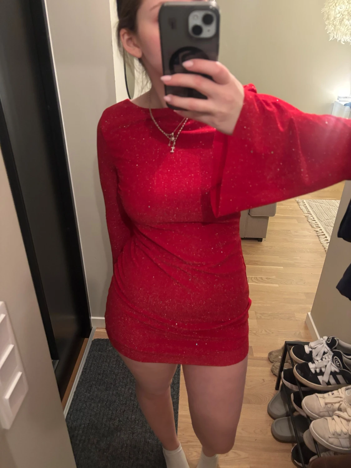 glittrig klänning  - 2