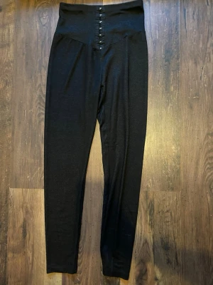 Leggings  - Köparen står för frakten!