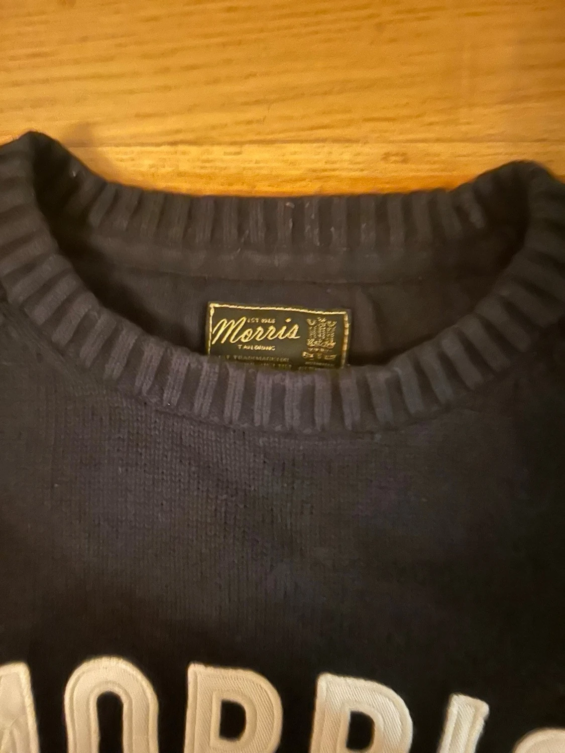 Svart stickad tröja från Morris - 1
