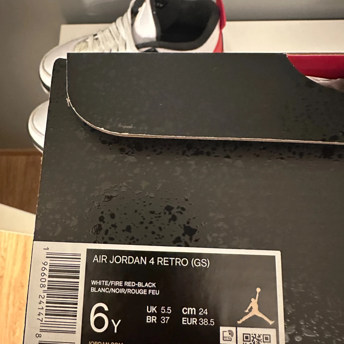 Jordan 4 red cement  - 3