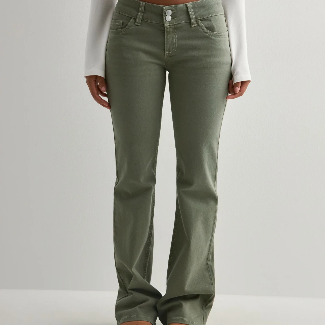 Gröna bootcut jeans Nelly