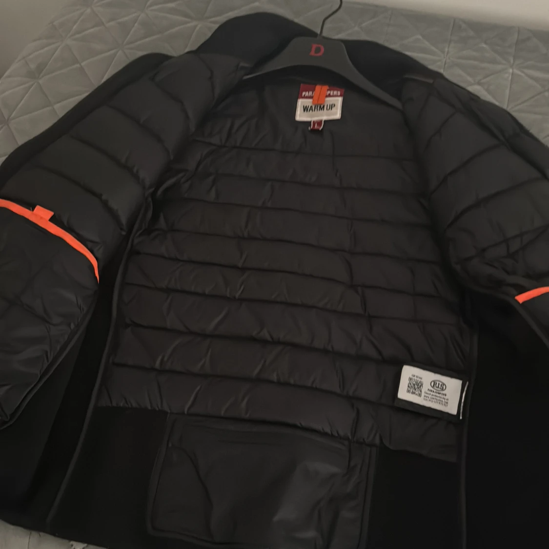 Svart pufferjacka från Parajumpers L - 3