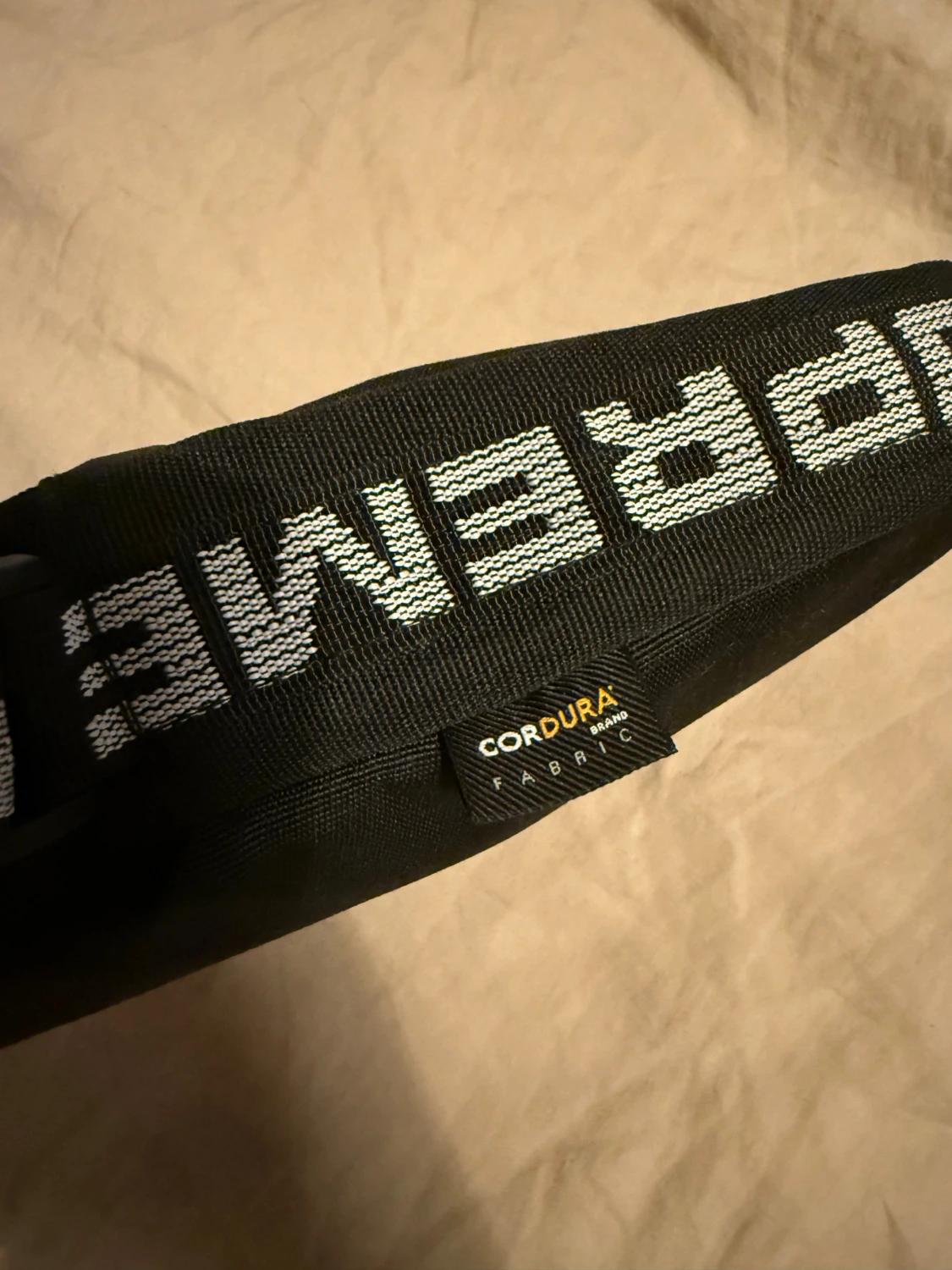 Supreme svart axelväska Cordura - 2