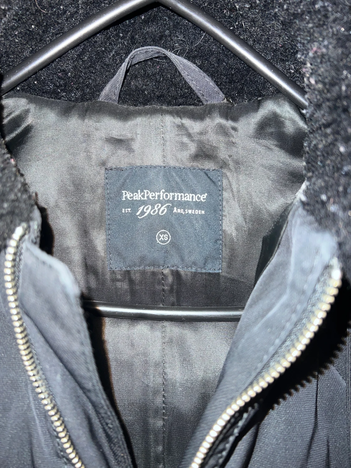 Svart quiltad jacka Peak Performance XS - 1