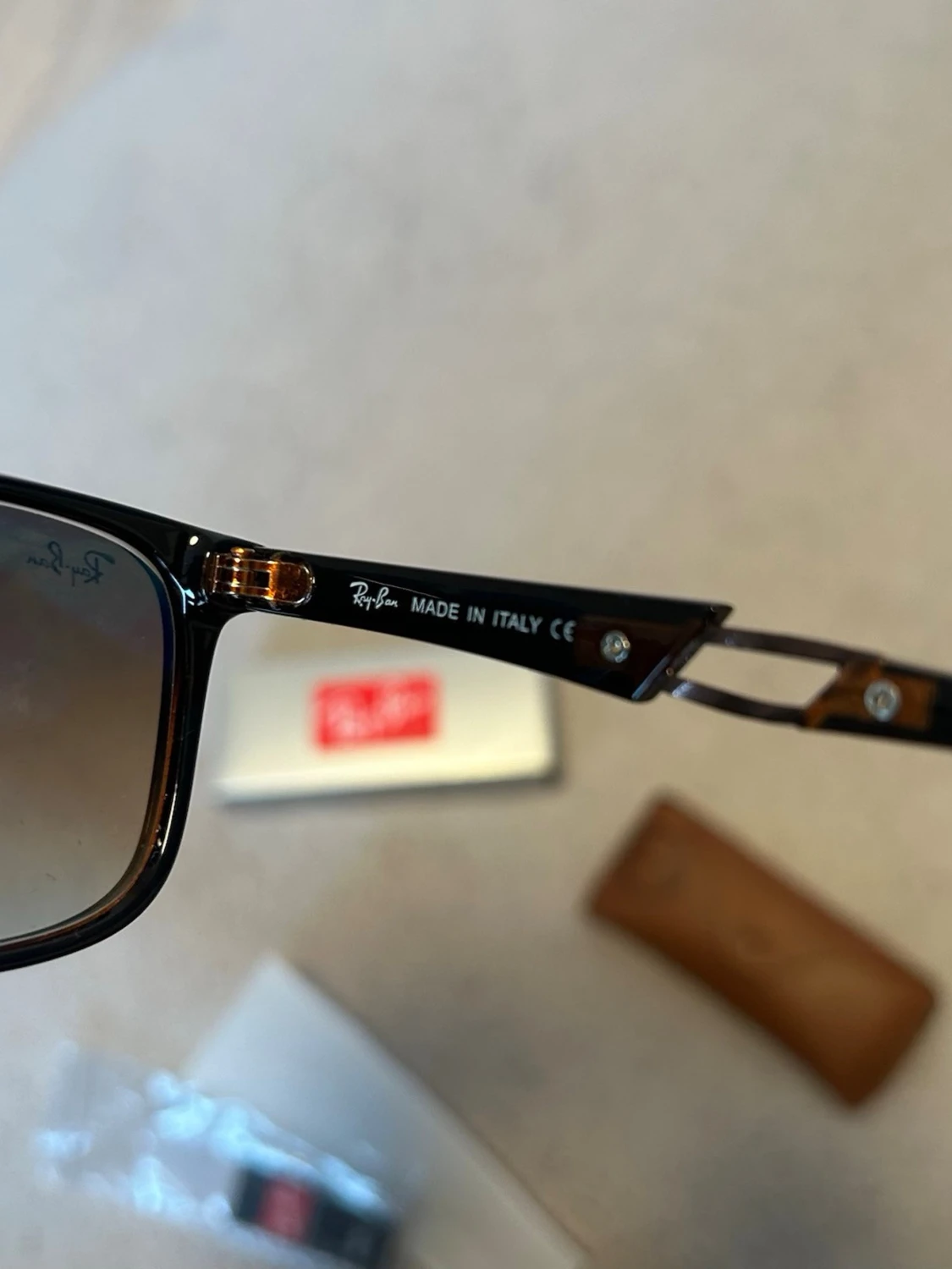 Ray-Ban  solglasögon  - 1