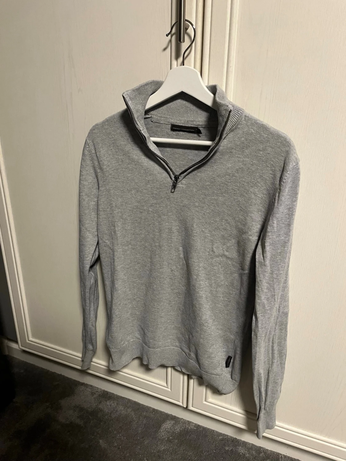 Grå half zip tröja från French Connection - 2