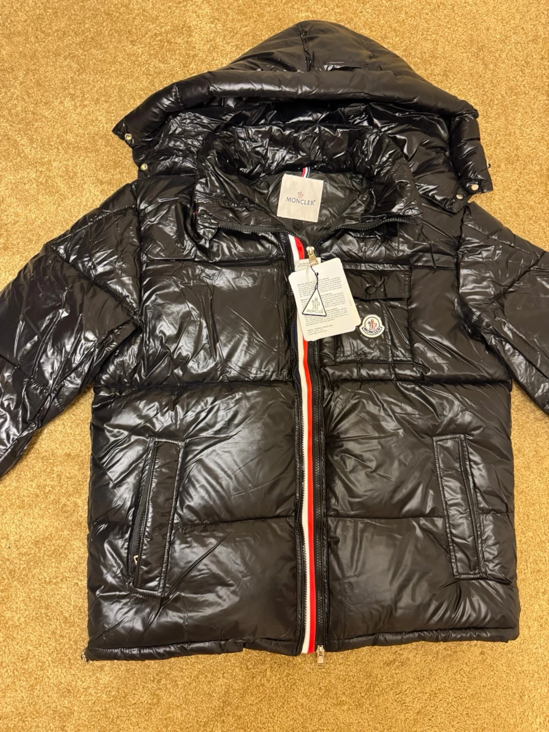 Svart pufferjacka från Moncler - 2