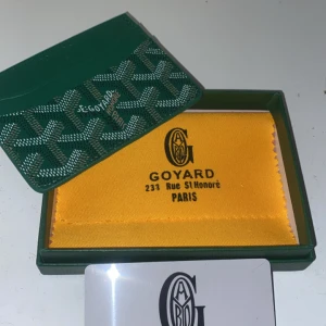 G plånbok - Helt ny och fraktar direkt