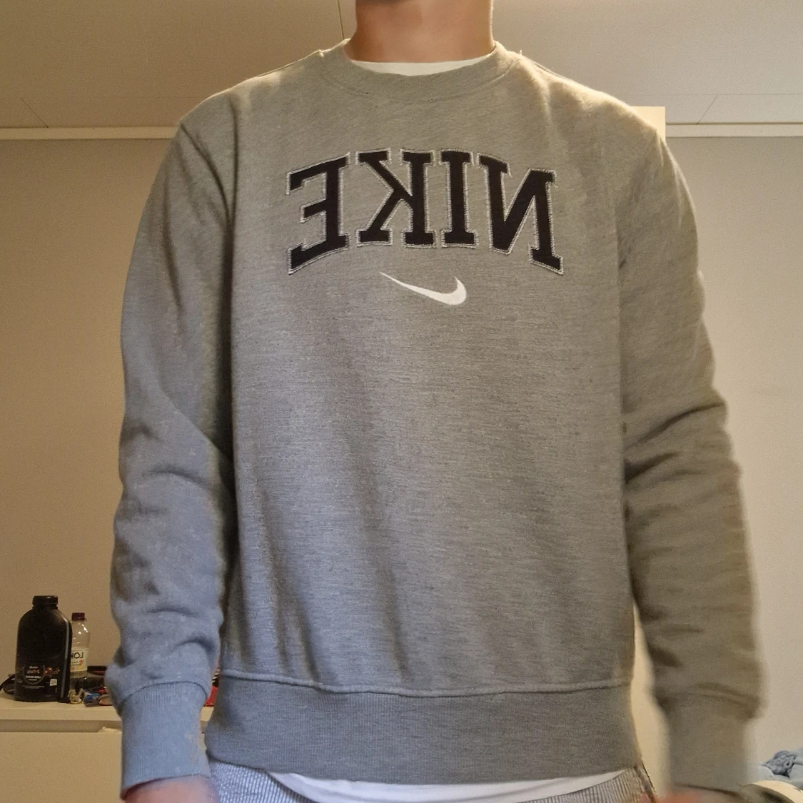Grå sweatshirt från Nike - 2