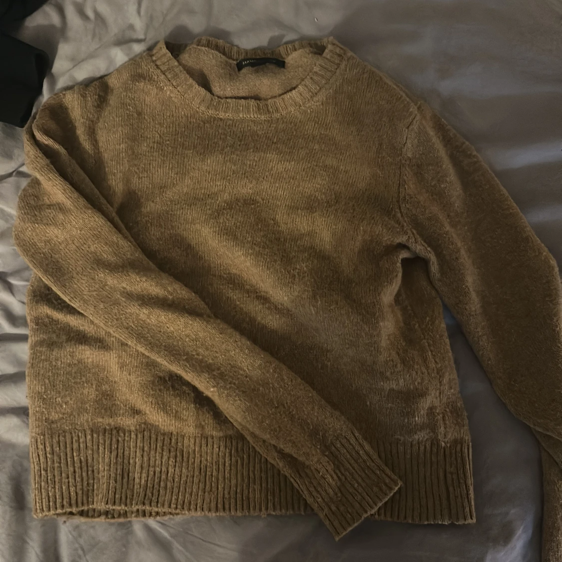 Beige/brun stickad tröja från Mango - 2