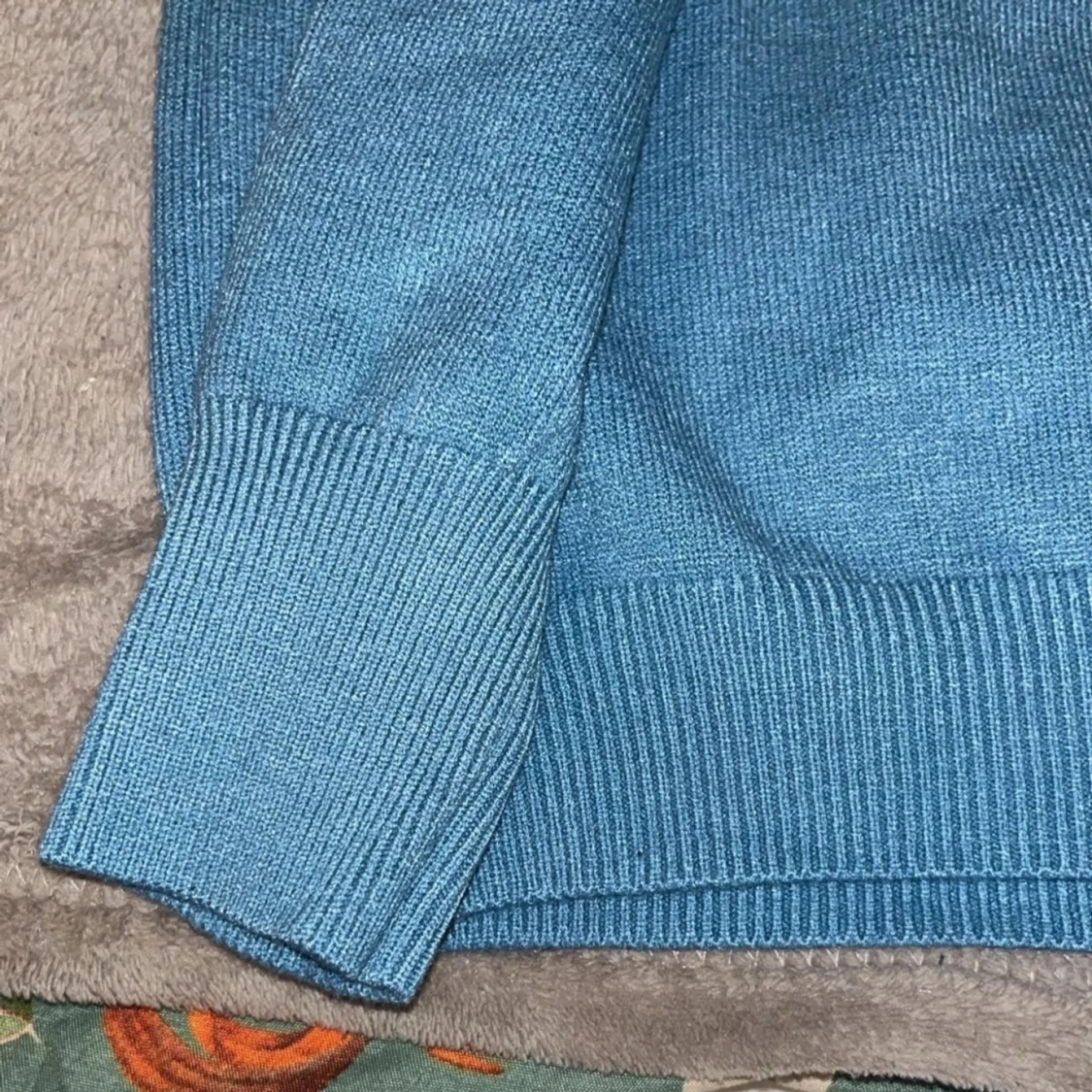 Blå hoodie i bomull  - 3